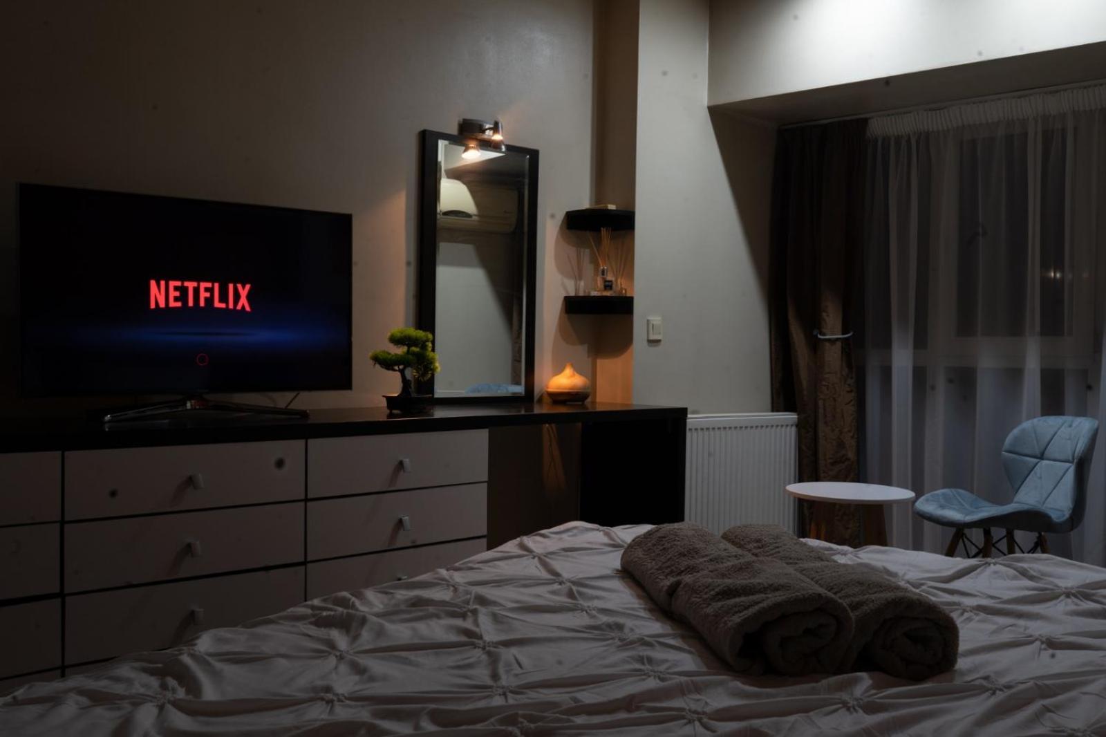 4 Rooms Unirii 47 Бухарест Экстерьер фото