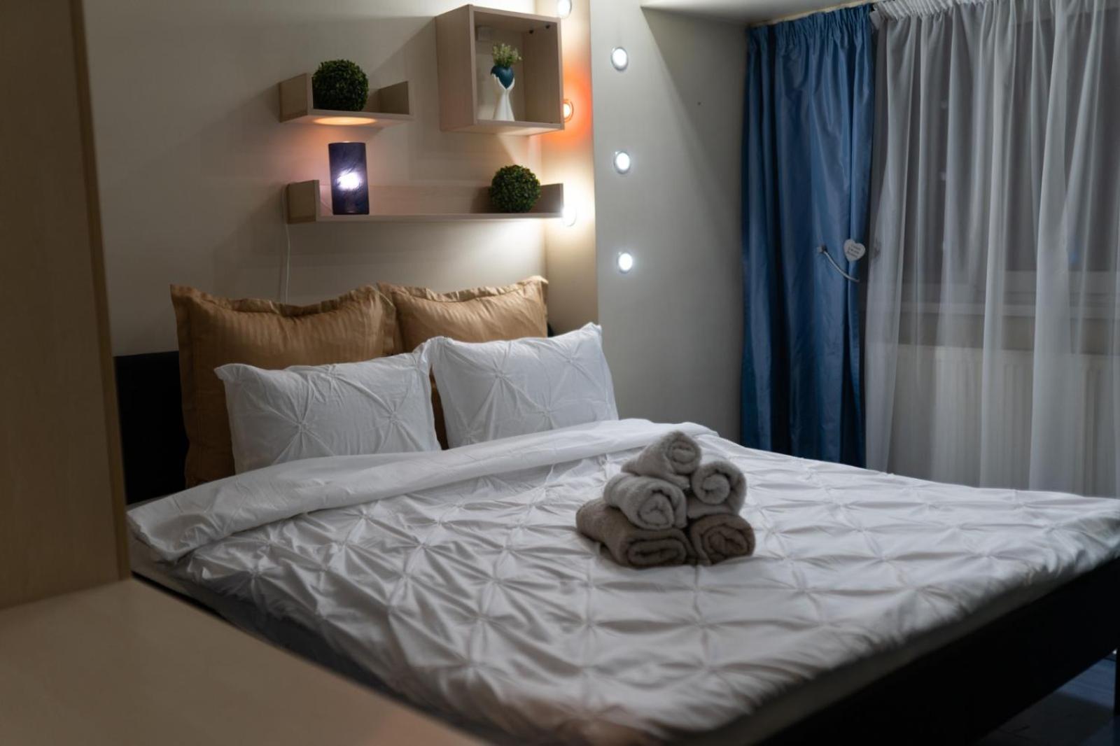4 Rooms Unirii 47 Бухарест Экстерьер фото
