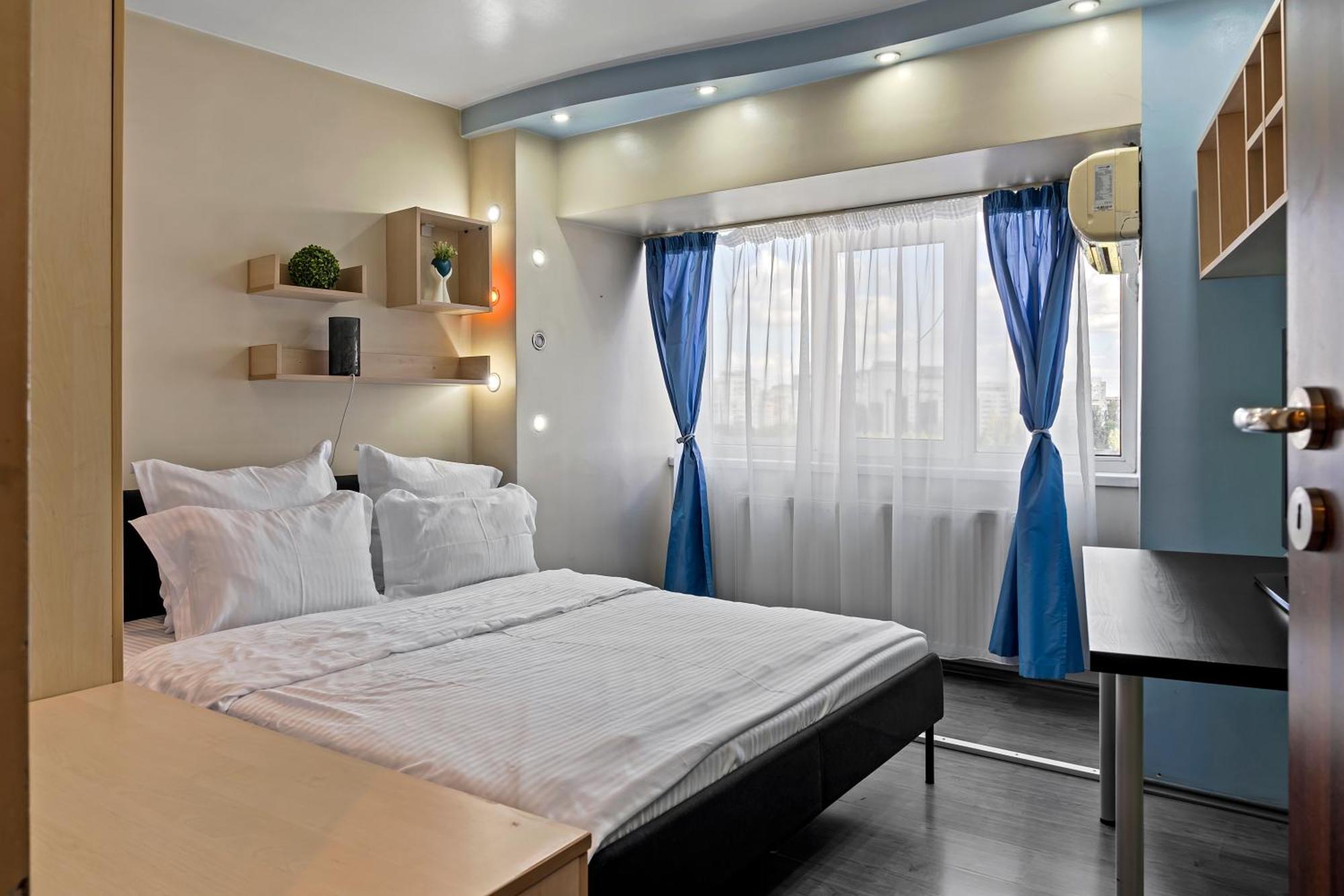 4 Rooms Unirii 47 Бухарест Экстерьер фото