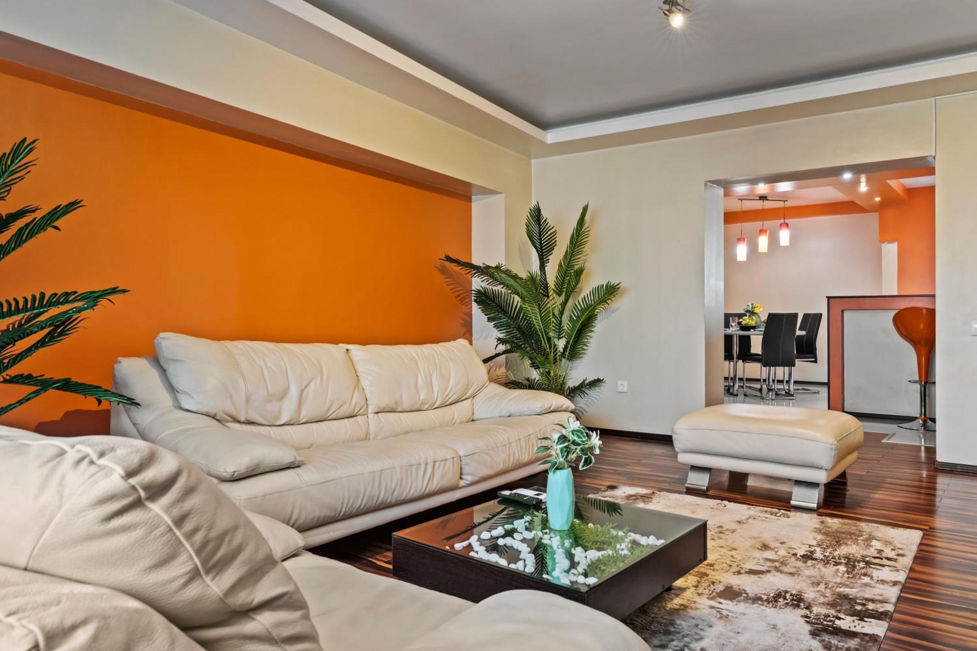 4 Rooms Unirii 47 Бухарест Экстерьер фото