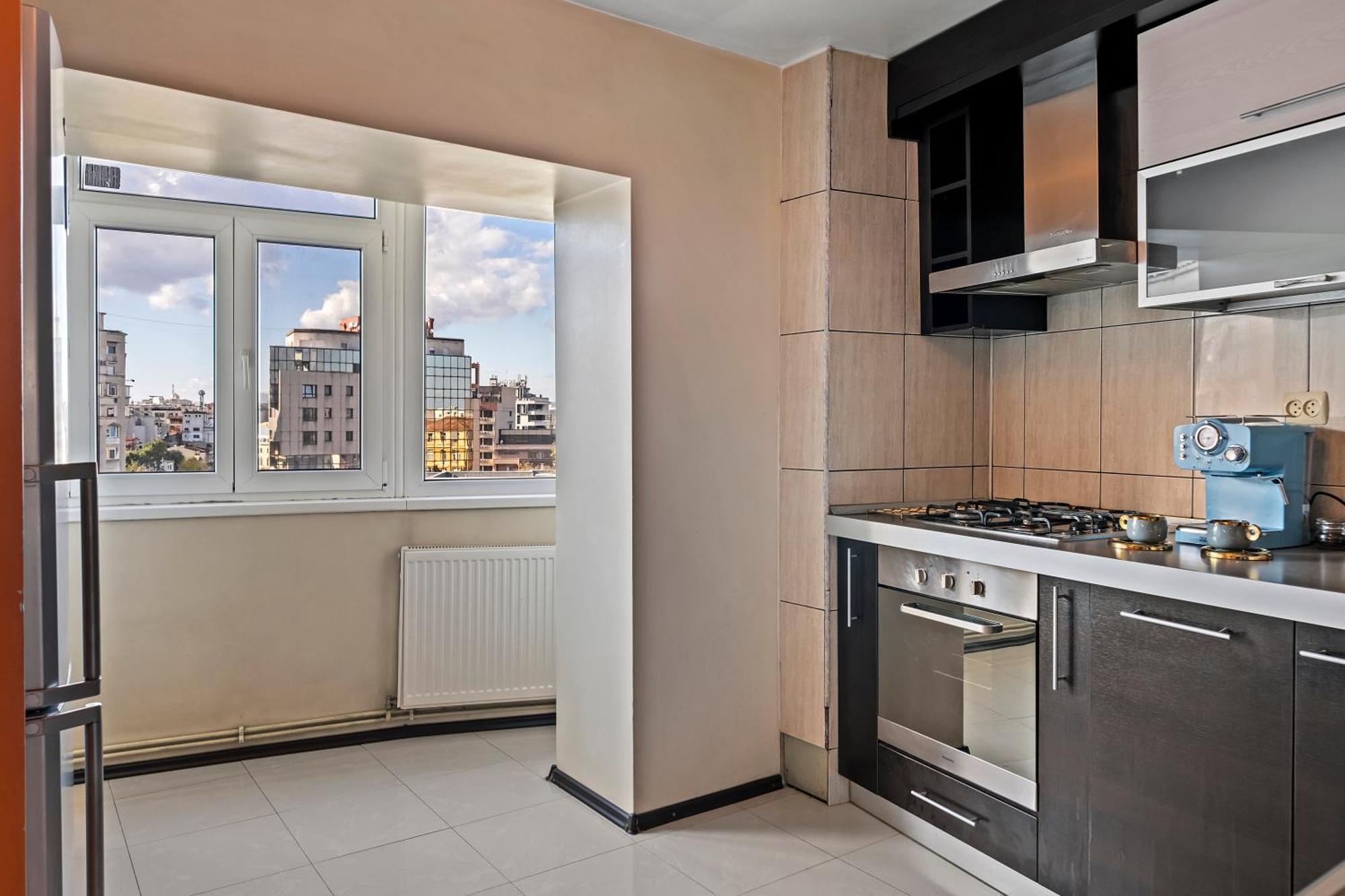 4 Rooms Unirii 47 Бухарест Экстерьер фото