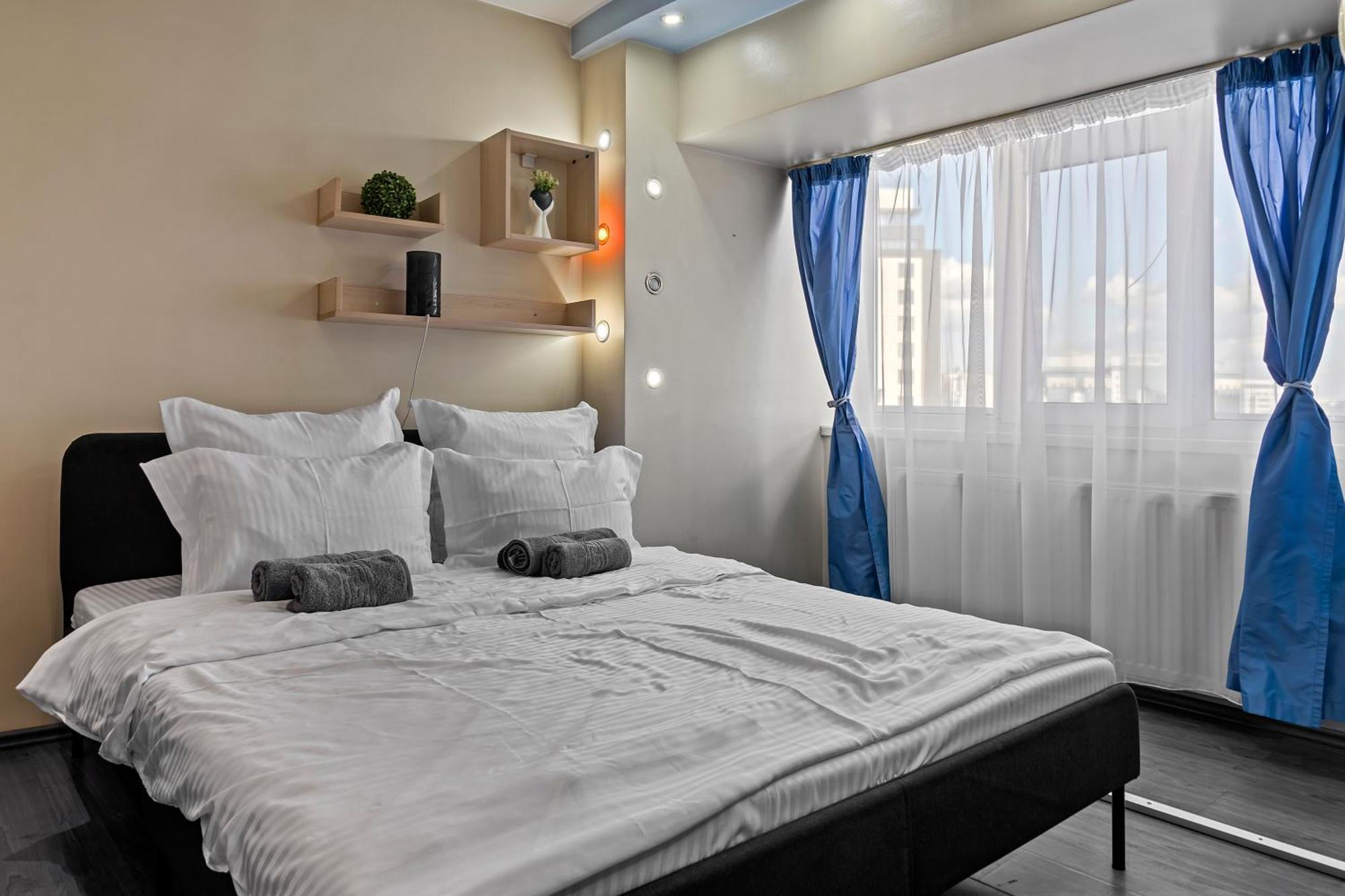 4 Rooms Unirii 47 Бухарест Экстерьер фото