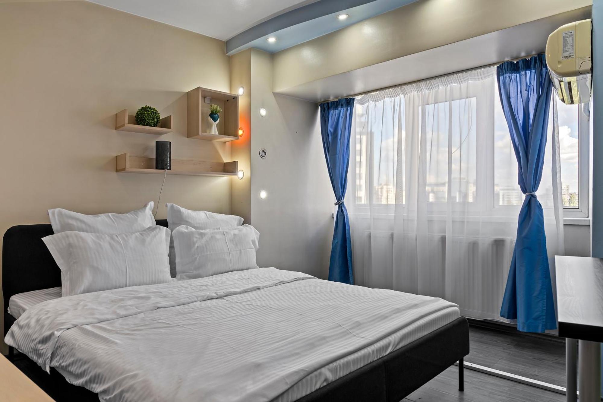 4 Rooms Unirii 47 Бухарест Экстерьер фото
